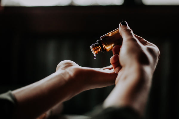 Multi-Purpose Oils to Simplify Your Routine